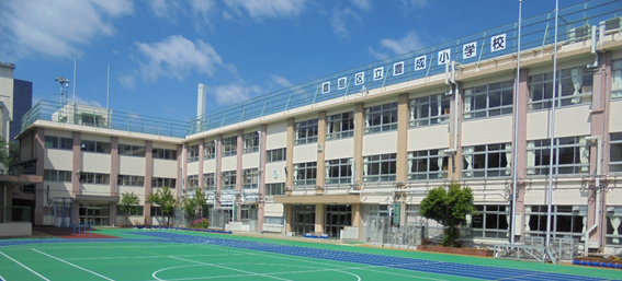 ２０２０トップページ校舎全景