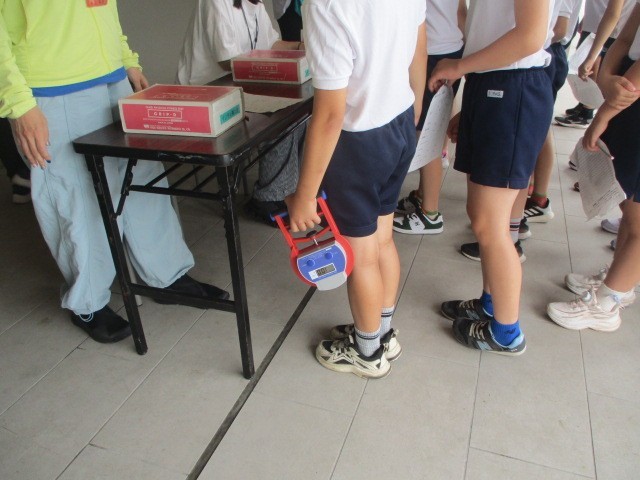 握力１