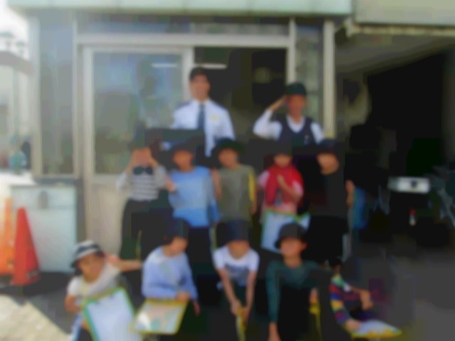 目白駅前交番グループ