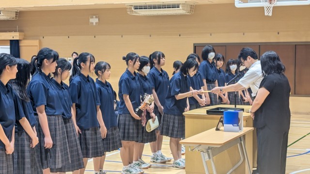 バレーボール部 区大会優勝